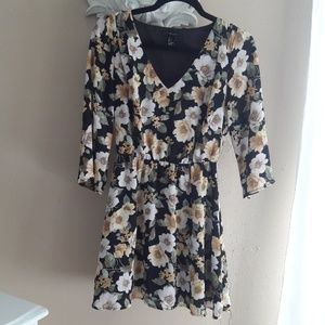 Forever 21 3/4 sleeve Dress